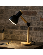 Czarna lampa biurkowa z regulowanym ramieniem FINN w stylu loftowyn