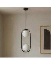 Podwójna lampa wisząca w kolorze czarnym MIA z mlecznobiałymi szklanymi kloszami