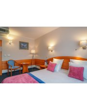 TOP 5 KINKIETÓW - przegląd nowoczesnych opraw ściennych